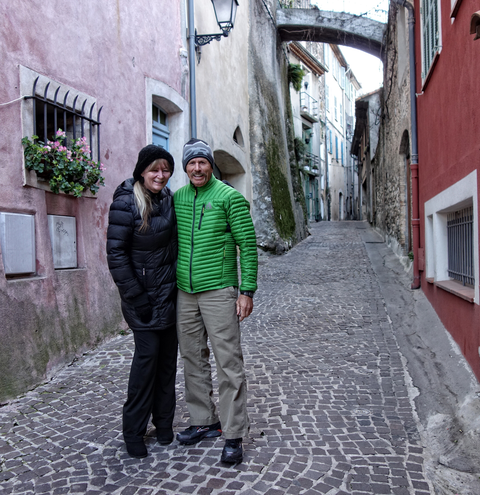 Biot (1)